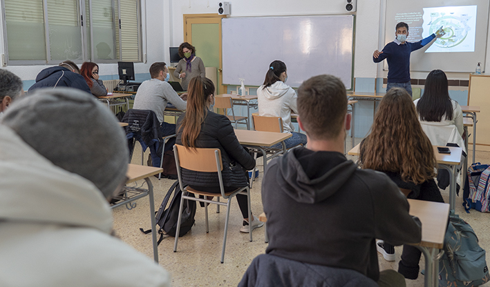 L’alumnat de l’FP de Vall d’Uixó crea empreses a partir dels valors de l’Economia del Bé Comú